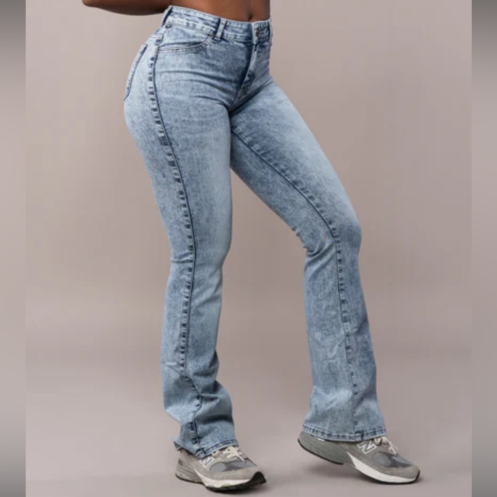 FLARED MID - 80s Blue